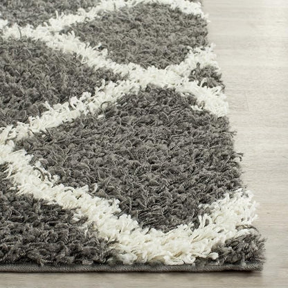 SAFAVIEH Dallas Shag Collection Runner Rug - 2'3" x 12', Dark Grey & Ivory, Trellis Design, Non-Shedding & Easy Care, 1.5-inch Thick Ideal for High Traffic Areas in Living Room, Bedroom (SGD257A)