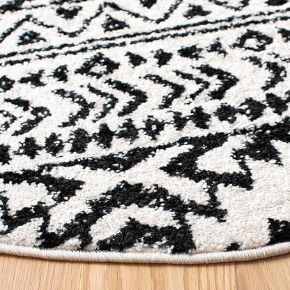 SAFAVIEH Tulum Collection Area Rug - 11' Round, Ivory & Black, Moroccan Boho Tribal Design, Non-Shedding & Easy to Clean, Ideal for Living Room, Bedroom, Dining Space (TUL272B)