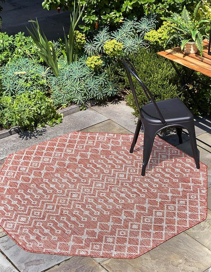 Unique Loom Outdoor Trellis Collection Area Rug - Tribal Trellis (7' 10" Octagon, Rust Red/ Ivory)