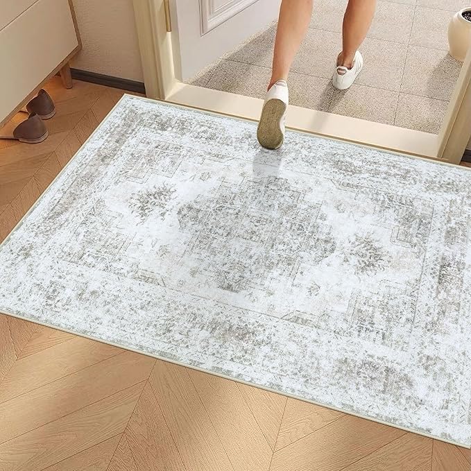 Entryway Rug 2x3 Vintage Rugs, Machine Washable Small Area Rug Retro Medallion Distressed Rugs Non-Slip Soft Low Pile Throw Rug for Entryway Bedroom Bathroom Hallway Kitchen(Taupe,2'x3')