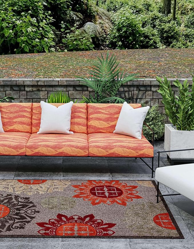Unique Loom Outdoor Modern Collection Area Rug - Chicago (2' x 3' 1" Rectangle Brown/Orange)