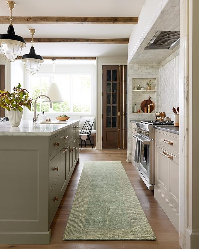 Loloi Chris Loves Julia Francis Collection FRA-02 Green/Natural 2'-6" x 7'-6" Runner Rug