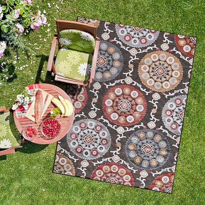 CAMILSON Indoor Outdoor Rug 5x7 Bohemian Medallion Floral Area Rugs for Indoor and Outdoor Patios Easy-Cleaning Non-Shedding Living Room Garden and Kitchen Washable Outside Carpet (5 x 7 / Brown)