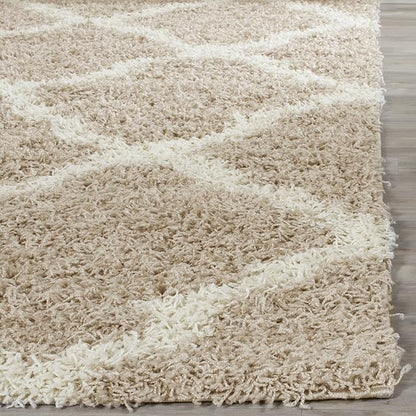 SAFAVIEH Area Rug 8x10 - Dallas Shag Collection - Large - Beige & Ivory, Trellis Pattern, Non-Shedding & Easy Cleaning, Plush Thick Pile, Ideal for Living Room, Bedroom, Dining Space (SGD257D)