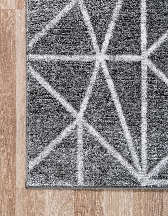 Rugs.com Lattice Trellis Collection Rug – 4' x 6' Gray Low-Pile Rug Perfect for Living Rooms, Large Dining Rooms, Open Floorplans