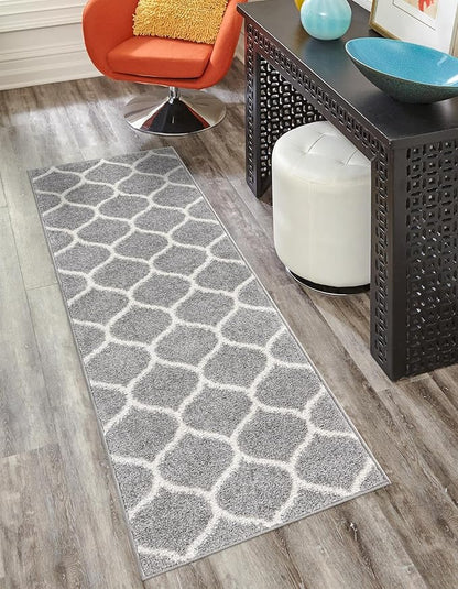 Rugs.com Lattice Frieze Collection Rug – 2' x 8' 8 Runner Light Gray Medium Rug Perfect for Living Rooms, Large Dining Rooms, Open Floorplans