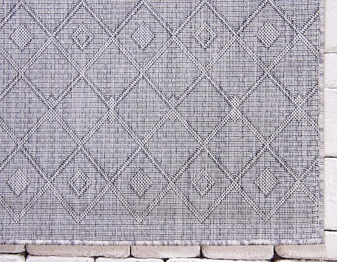 Unique Loom Outdoor Trellis Collection Area Rug - Tribal Trellis (10' x 13' 1" Rectangle, Gray/ Black)