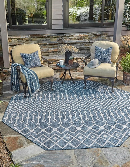 Unique Loom Outdoor Trellis Collection Area Rug - Tribal Trellis (5' 1" Octagon, Blue/ Ivory)