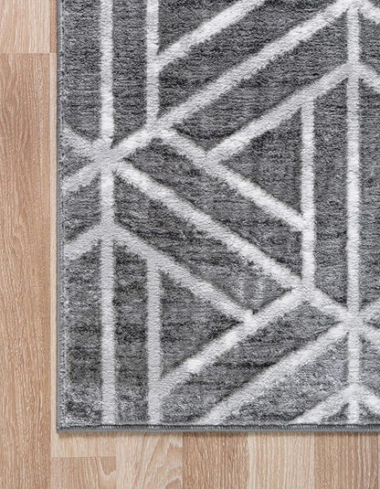 Rugs.com Lattice Trellis Collection Rug – 7' x 10' Gray Low-Pile Rug Perfect for Living Rooms, Large Dining Rooms, Open Floorplans
