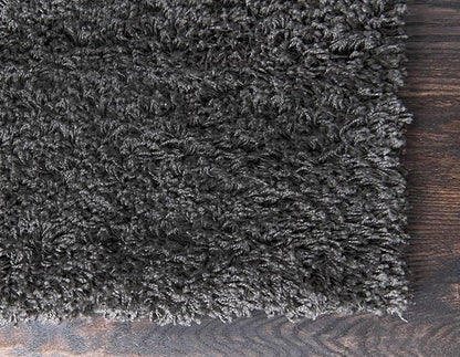 Unique Loom Solid Shag Collection Area Rug (2' 6" x 16' 5" Runner, Graphite Gray)