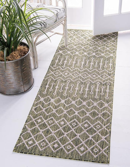 Unique Loom Outdoor Trellis Collection Area Rug - Tribal Trellis (2' x 8' Runner, Green/ Natural)