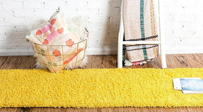 Unique Loom Solid Shag Collection Area Rug (2' 6" x 16' 5" Runner, Tuscan Sun Yellow)