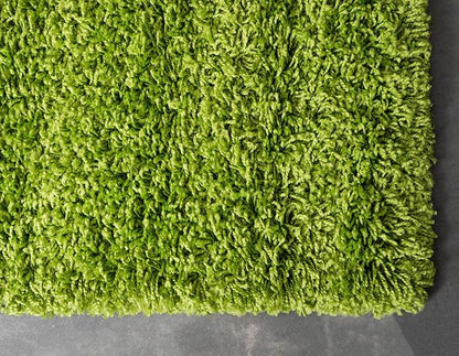 Unique Loom Solid Shag Collection Area Rug (2' x 6' 5" Runner, Grass Green)