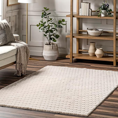 Nuloom Nia Beige, 7'6" x 9'6", Cozy Shag, Fluffy and Soft, High Traffic, Stain Resistant, Easy Clean, Durable Machine Washable Area Rug for Bedroom, Living Room, Dining, Den, Foyer, Entryway