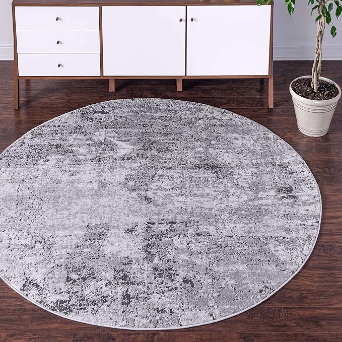 Rugs.com Leipzig Collection Round Rug – 7 Ft Round Grey Low-Pile Rug Perfect for Kitchens, Dining Rooms