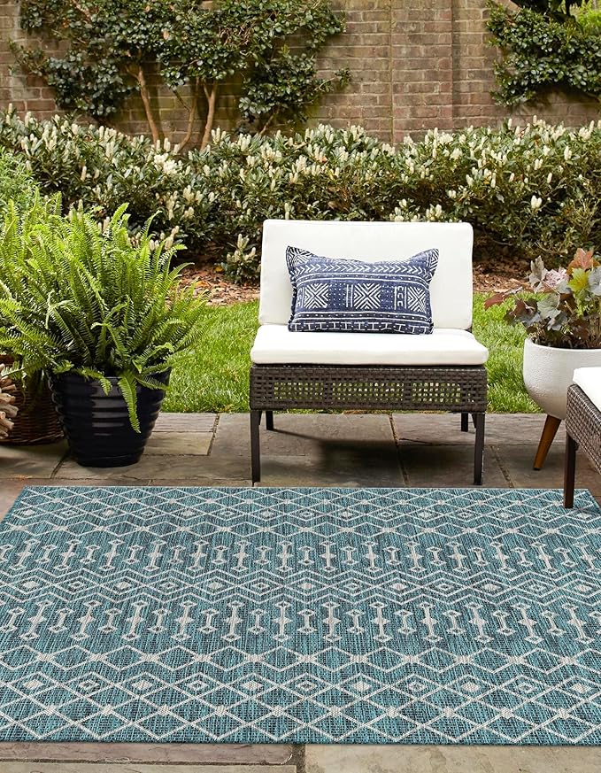 Unique Loom Outdoor Trellis Collection Area Rug - Tribal Trellis (7' 10" Square, Teal/ Ivory)