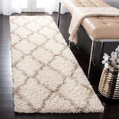 SAFAVIEH Dallas Shag Collection Runner Rug - 2'3" x 22', Ivory & Beige, Trellis Design, Non-Shedding & Easy Care, 1.5-inch Thick Ideal for High Traffic Areas in Living Room, Bedroom (SGD257B)