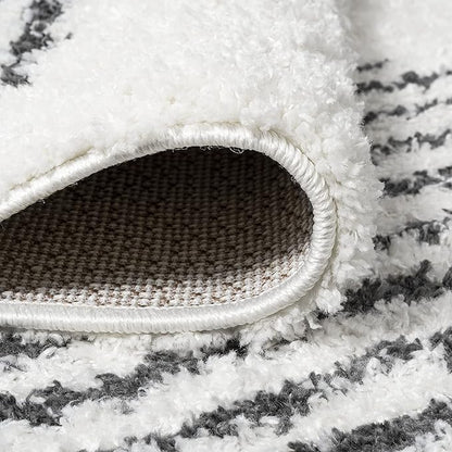 JONATHAN Y Elm Diamond Stripe Shag White/Gray Runner Rug, 2x8, Geometric, Bohemian, Contemporary, Easy-Cleaning for Living Room, Bedroom, Kitchen, Pet Friendly, Non-Shedding (MOH408A-28)