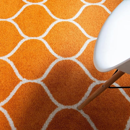 Rugs.com Lattice Frieze Collection Rug – 4' Round Orange Medium Rug Perfect for Kitchens, Dining Rooms