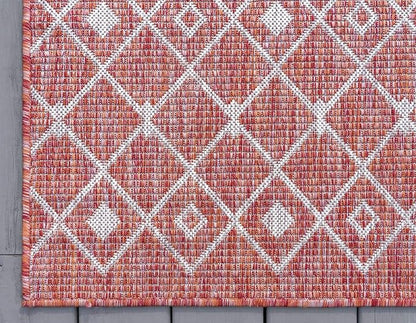 Unique Loom Outdoor Trellis Collection Area Rug - Tribal Trellis (5' 3" x 8' Rectangle, Rust Red/ Ivory)