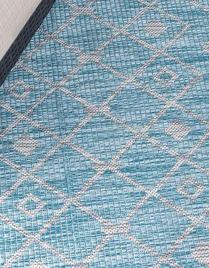 Unique Loom Outdoor Trellis Collection Area Rug - Tribal Trellis (5' 3" Square, Aqua/ Ivory)