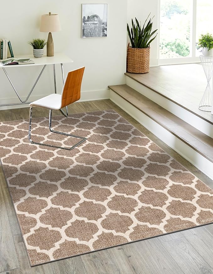Rugs.com Lattice Collection Rug – 10x13 Light Brown Medium-Pile Rug Perfect for Living Rooms, Large Dining Rooms, Open Floorplans