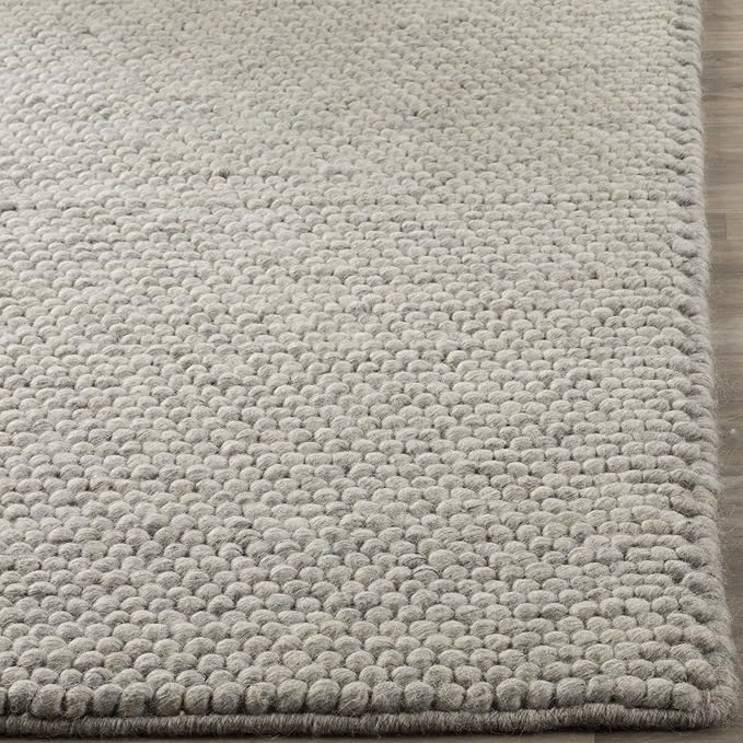 SAFAVIEH Area Rug 5x8 - Natura Collection - Silver, Handmade Wool Blend, Textured Design, Ideal for Living Room, Bedroom, Dining Space (NAT620C)