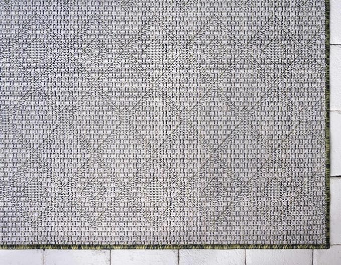 Unique Loom Outdoor Trellis Collection Area Rug - Tribal Trellis (7' 10" x 11' 4" Rectangle, Green/ Natural)