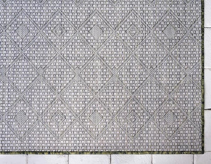 Unique Loom Outdoor Trellis Collection Area Rug - Tribal Trellis (5' 1" x 8' Rectangle, Green/ Natural)