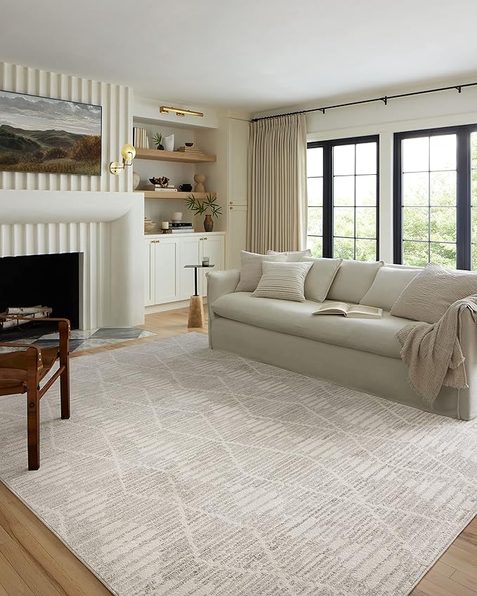 Loloi Kamala Collection KAM-02 Ivory/Silver 2'-3" x 3'-10" Accent Rug