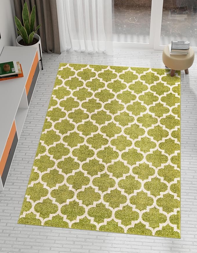Rugs.com Lattice Collection Rug – 8x10 Light Green Medium-Pile Rug Perfect for Living Rooms, Large Dining Rooms, Open Floorplans