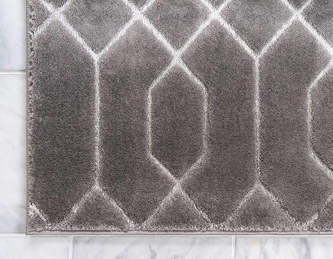 Marilyn Monroe Glam Collection Area Rug - Trellis (2' x 6' 1" Runner, Gray Silver/ Silver)