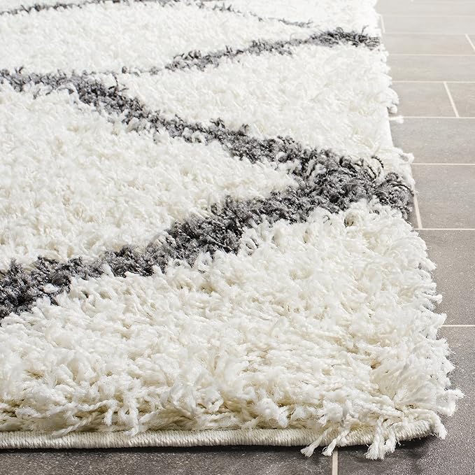 SAFAVIEH Dallas Shag Collection Runner Rug - 2'3" x 12', Ivory & Dark Grey, Trellis Design, Non-Shedding & Easy Care, 1.5-inch Thick Ideal for High Traffic Areas in Living Room, Bedroom (SGD257H)