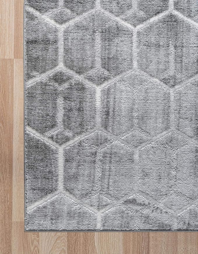 Rugs.com Lattice Trellis Collection Rug – 6 Ft Runner Gray Low-Pile Rug Perfect for Hallways, Entryways