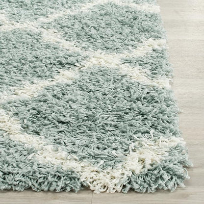 SAFAVIEH Dallas Shag Collection Runner Rug - 2'3" x 16', Seafoam & Ivory, Trellis Design, Non-Shedding & Easy Care, 1.5-inch Thick Ideal for High Traffic Areas in Living Room, Bedroom (SGD257C)