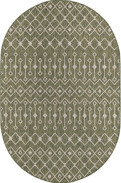 Unique Loom Outdoor Trellis Collection Area Rug - Tribal Trellis (5' 3" x 8' Oval, Green/ Natural)