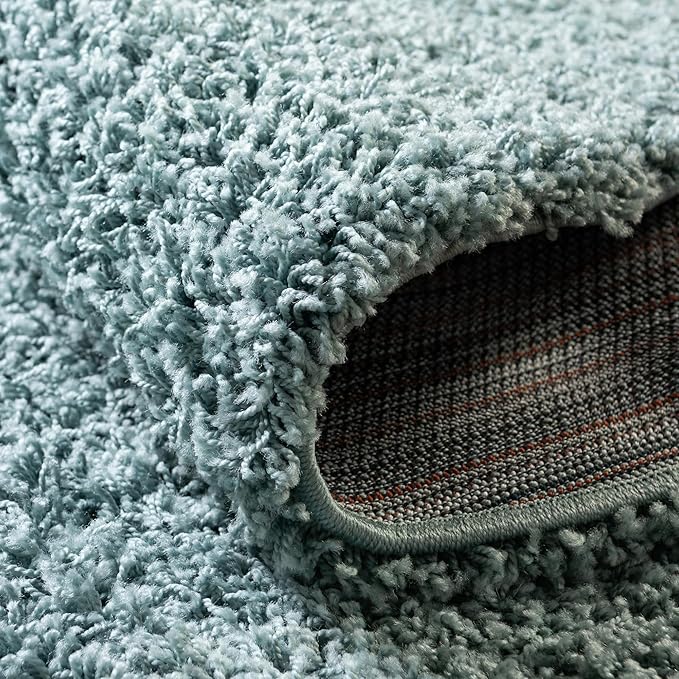 Unique Loom Solid Shag Collection Area Rug (6' 1" Round, Light Slate Blue)