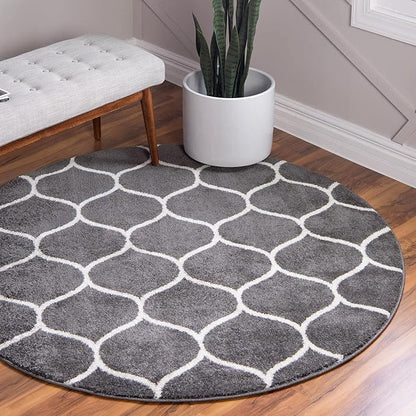 Rugs.com Lattice Frieze Collection Rug – 3' Round Dark Gray Medium Rug Perfect for Kitchens, Dining Rooms