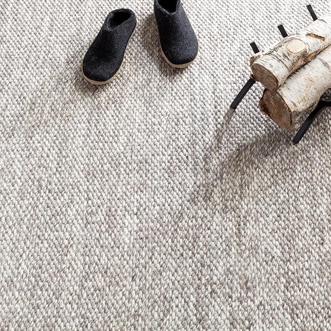 Dash and Albert Loggia Grey Handwoven Wool Rug, 5 X 8 Feet, Grey Solid Pattern - Premium Luxury Hotel Quality Soft Breathable Hypoallergenic Machine Washable Easy Care All Season Comfortable