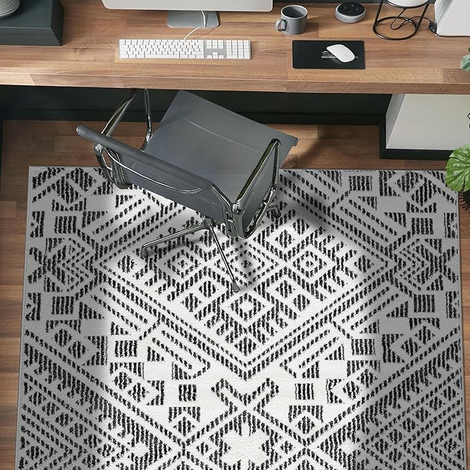 Rugshop Boho Cream Tribal Area Rug 5x7 – Modern Indoor Carpet for Living Room, Bedroom, or Entryway – Non-Shedding, Low Pile Geometric Design 5' x 7'
