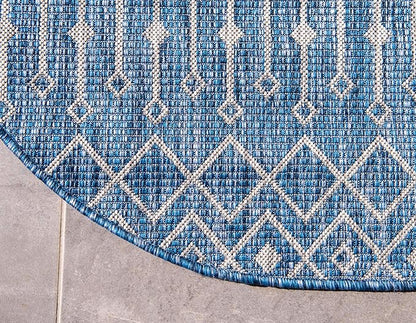 Unique Loom Outdoor Trellis Collection Area Rug - Tribal Trellis (5' 1" Round, Blue/ Ivory)
