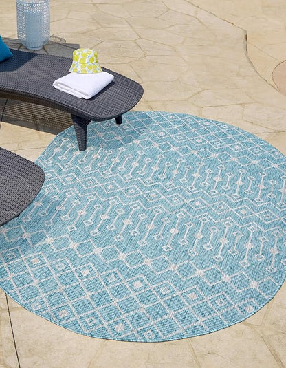 Unique Loom Outdoor Trellis Collection Area Rug - Tribal Trellis (7' 10" x 10' Oval, Aqua/ Ivory)