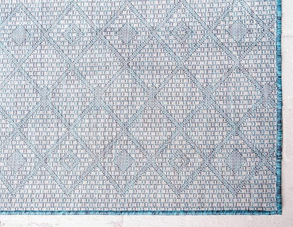 Unique Loom Outdoor Trellis Collection Area Rug - Tribal Trellis (4' 1" x 6' 1" Rectangle, Teal/ Ivory)