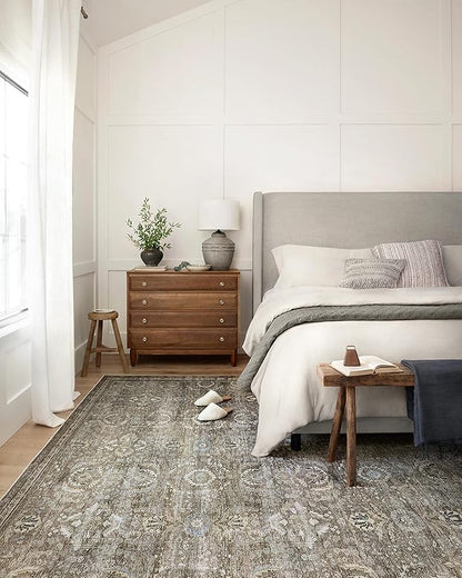 Loloi Layla Collection LAY-13 Antique/Moss 2'-3" x 3'-9" .13" Thick Accent Rug, Soft, Durable, Vintage Inspired, Distressed, Low Pile, Non-Shedding, Easy Clean, Printed, Living Room Rug