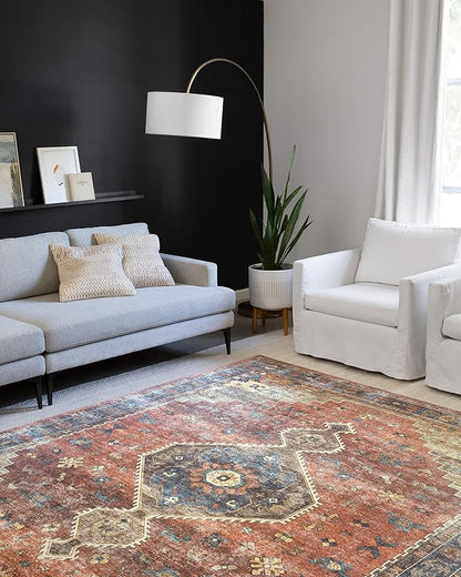 Loloi Skye Collection SKY-11 Rust/Blue 6'-0" x 6'-0" Round Area Rug