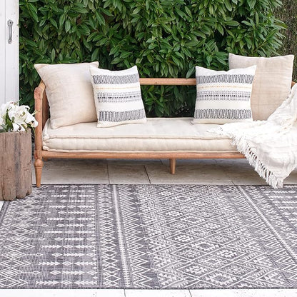 FH Home Flat Woven Outdoor Rug - Waterproof, Easy to Clean, Stain Resistant - Premium Polypropylene Yarn - Boho Moroccan - Patio, Porch, Deck, Balcony - Dakar - Charcoal - 5ft 2in x 7ft 6in