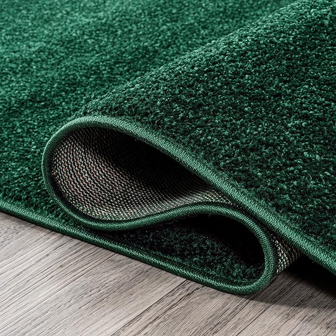 JONATHAN Y Haze Solid Low-Pile Emerald Indoor Area Rug 4x6, Coastal,Bohemian,Minimalist,Classic, Easy-Cleaning for Living Room,Bedroom,Kitchen,Pet Friendly,Non-Shedding (SEU100L-4)