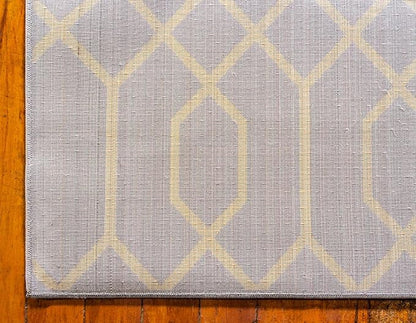 Unique Loom Marilyn Monroe Glam Collection Area Rug - Trellis (4' 1' x 6' 1' Rectangle, Gray Gold/ Gold)