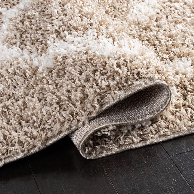 SAFAVIEH Dallas Shag Collection Runner Rug - 2'3" x 22', Beige & Ivory, Trellis Design, Non-Shedding & Easy Care, 1.5-inch Thick Ideal for High Traffic Areas in Living Room, Bedroom (SGD257D)