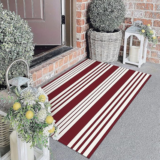 KOZYFLY Striped Outdoor Rug Red and White 27.5x43 Inches Front Door Rug Christmas Woven Area Rug Washable Indoor Doormats Entrance Mat for Holiday Kitchen Entryway Patio Front Porch